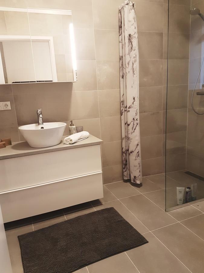 Hellatun Guest House! المظهر الخارجي الصورة